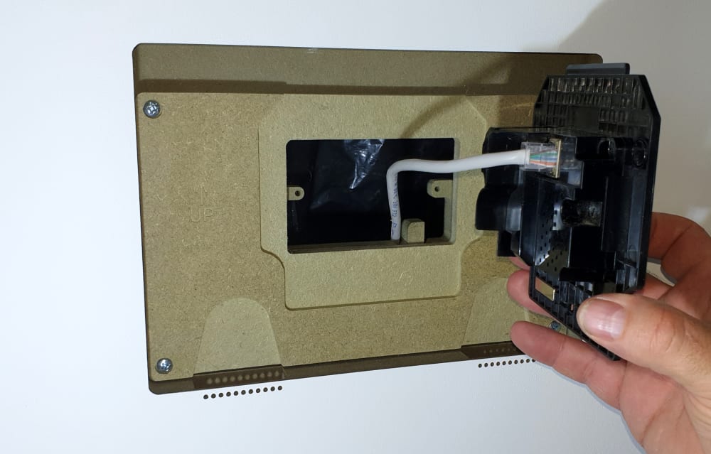 Wall-Smart® New Construction Mount for C4-T4IW10