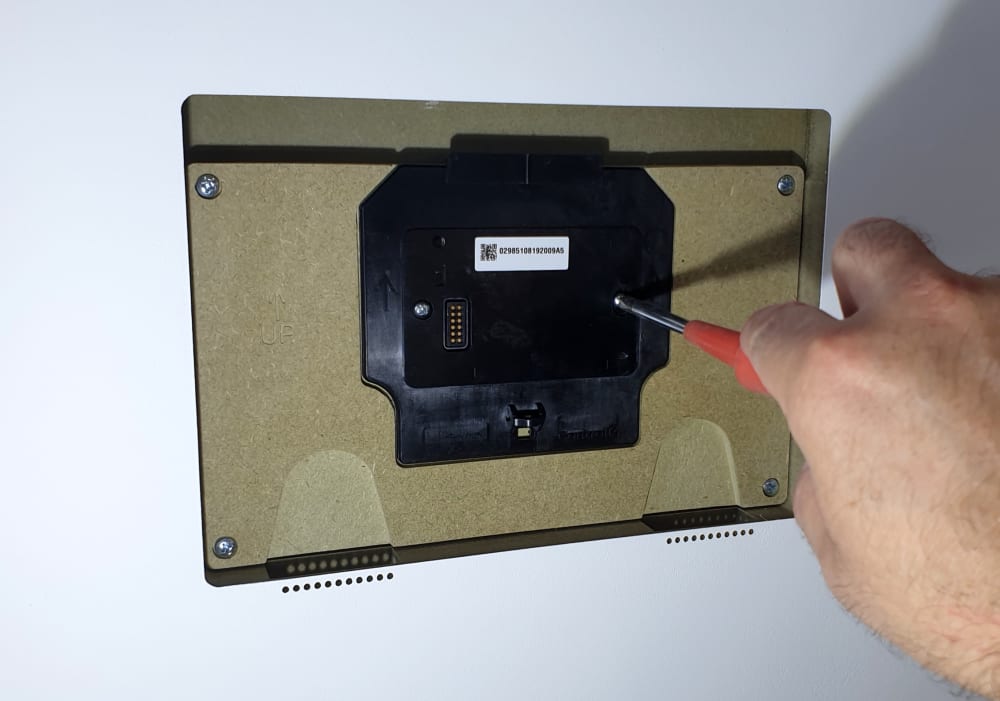 Wall-Smart® New Construction Mount for C4-T4IW10