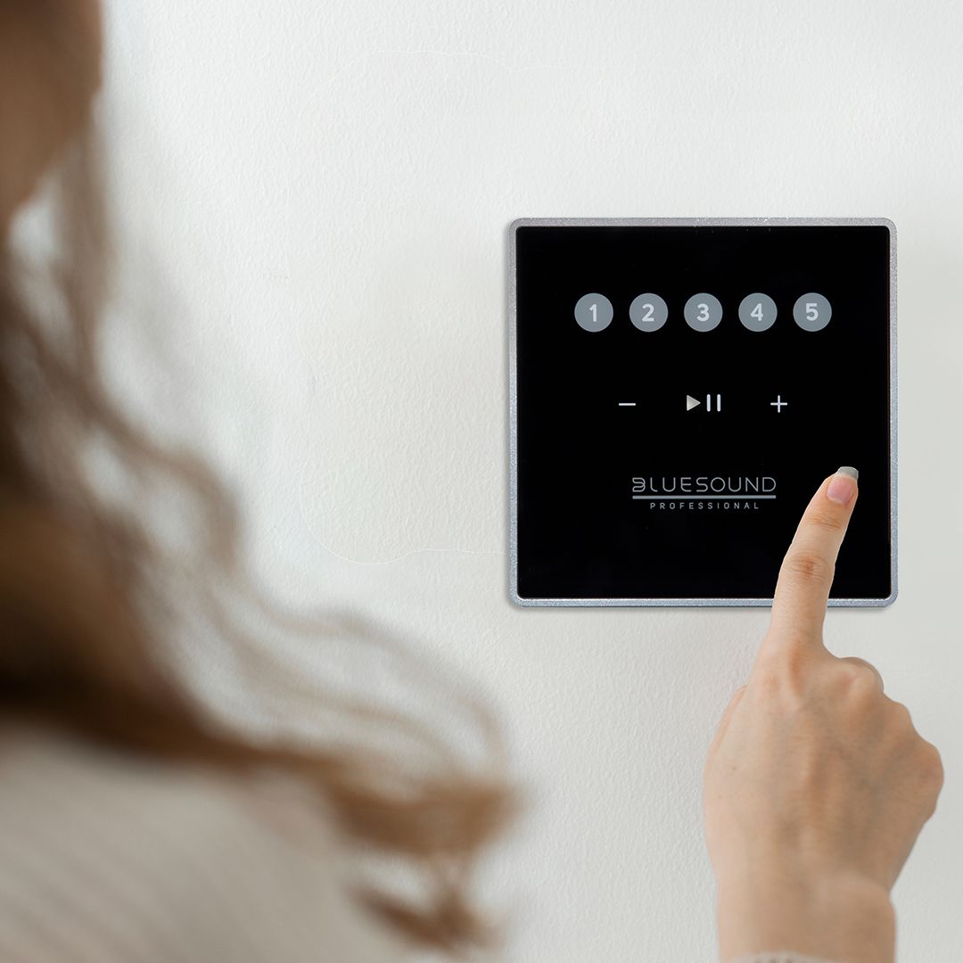 Wall-Mount Keypad Controller for all Bluesound Pro players