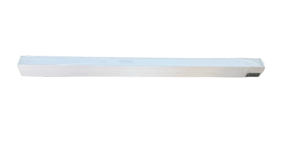 4 LINEAR LIGHT AL 60W 110-347V 3CCT WHT
