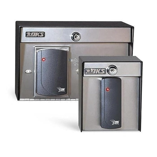 DoorKing 1815-333 Proximity Reader with 3\\" Range, Tracker Board and Surface Mount Enclosure