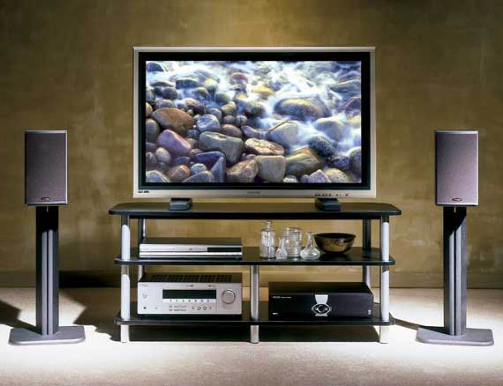 Sanus 16\\" Tall Speaker Stands with 7x7 Top Plate (Pair)