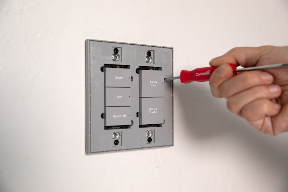 Control4® Button Removal and Alignment Toolkit