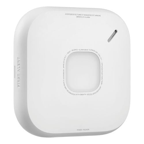 First Alert FSMCO600NVACL1 SC5 Series Battery Operated Smart Smoke and Carbon Monoxide Alarm, Voice Alerts, Wi-Fi, App Compatible