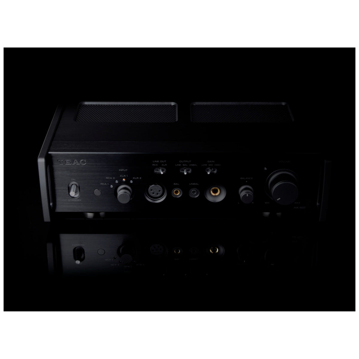 TEAC HA-507B Analog Headphone Amplifier / Pre-Amplifier