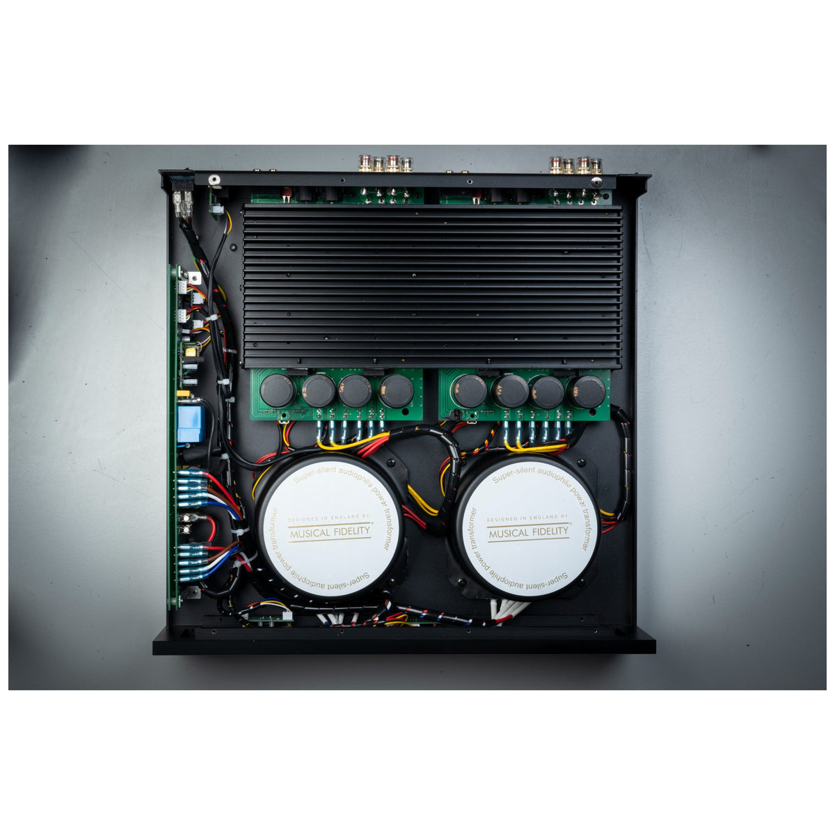 Musical Fidelity M6X250.4/2 4 Channel Power Amplifier Bridgeable to 2 Channel 8 ohm