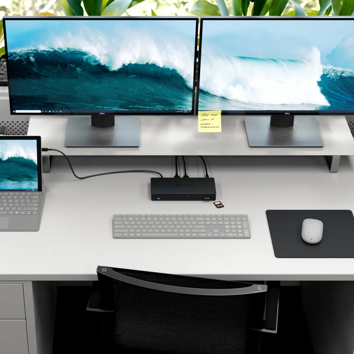 Alogic Docking Station USB-C Triple Monitor 2x DisplayPort  1x HDMI 4k Ultra HD 100W Power Delivery MA3 - Black