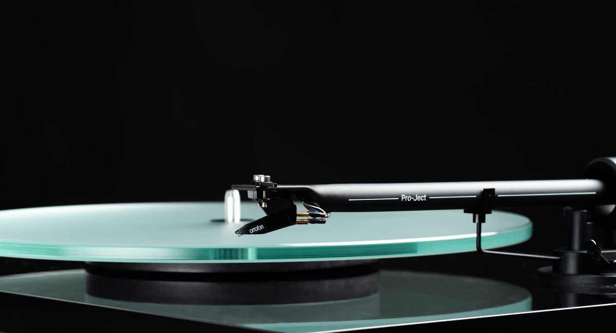 Pro-Ject T1 EVO Phono Turntable (OM10)