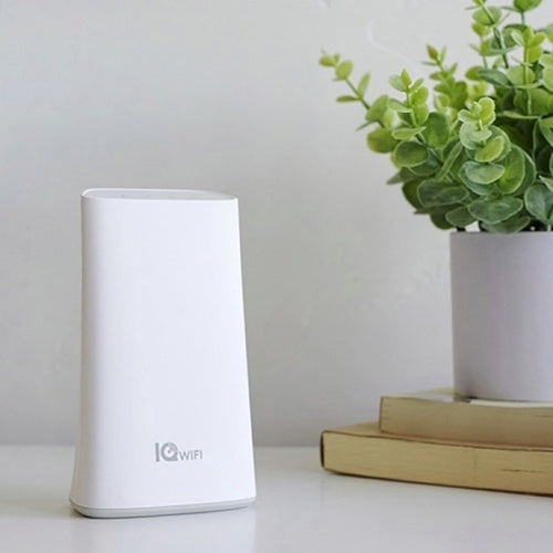 IQ QW8200-840 IQ Wi-Fi Mesh Wi-Fi Router System to Connect Cameras and Touchscreens
