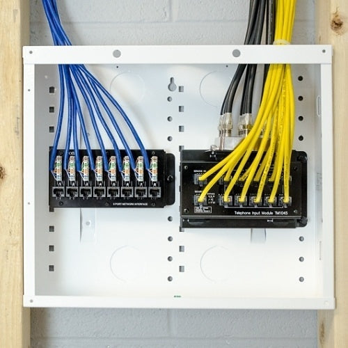 On-Q CO1045 10x8 Combo Module RJ45 with RJ31X, Black