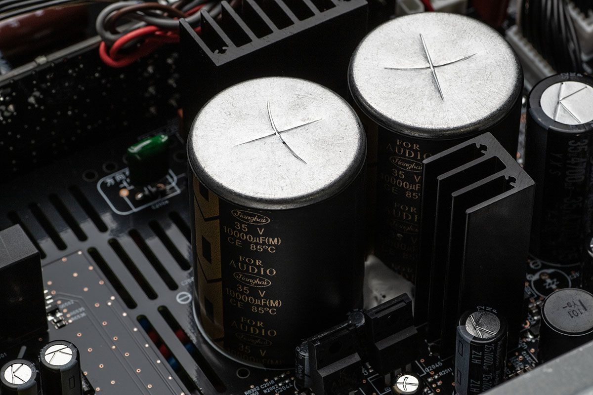 12 Ch 200w Elite-Level Power Amplifier, Pair with AV20