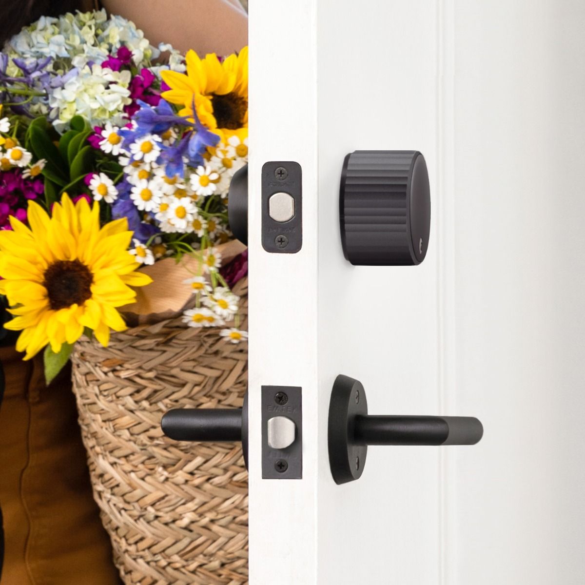 August Pro Smart Deadbolt w- Wi-Fi, Matte Black