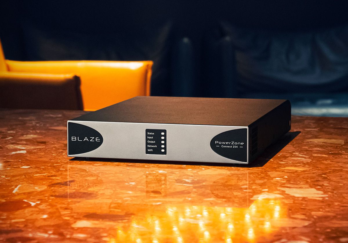 PowerZone Connect 254 - 10 input 240w 8 Ohm-70v, 4ch IP Amp