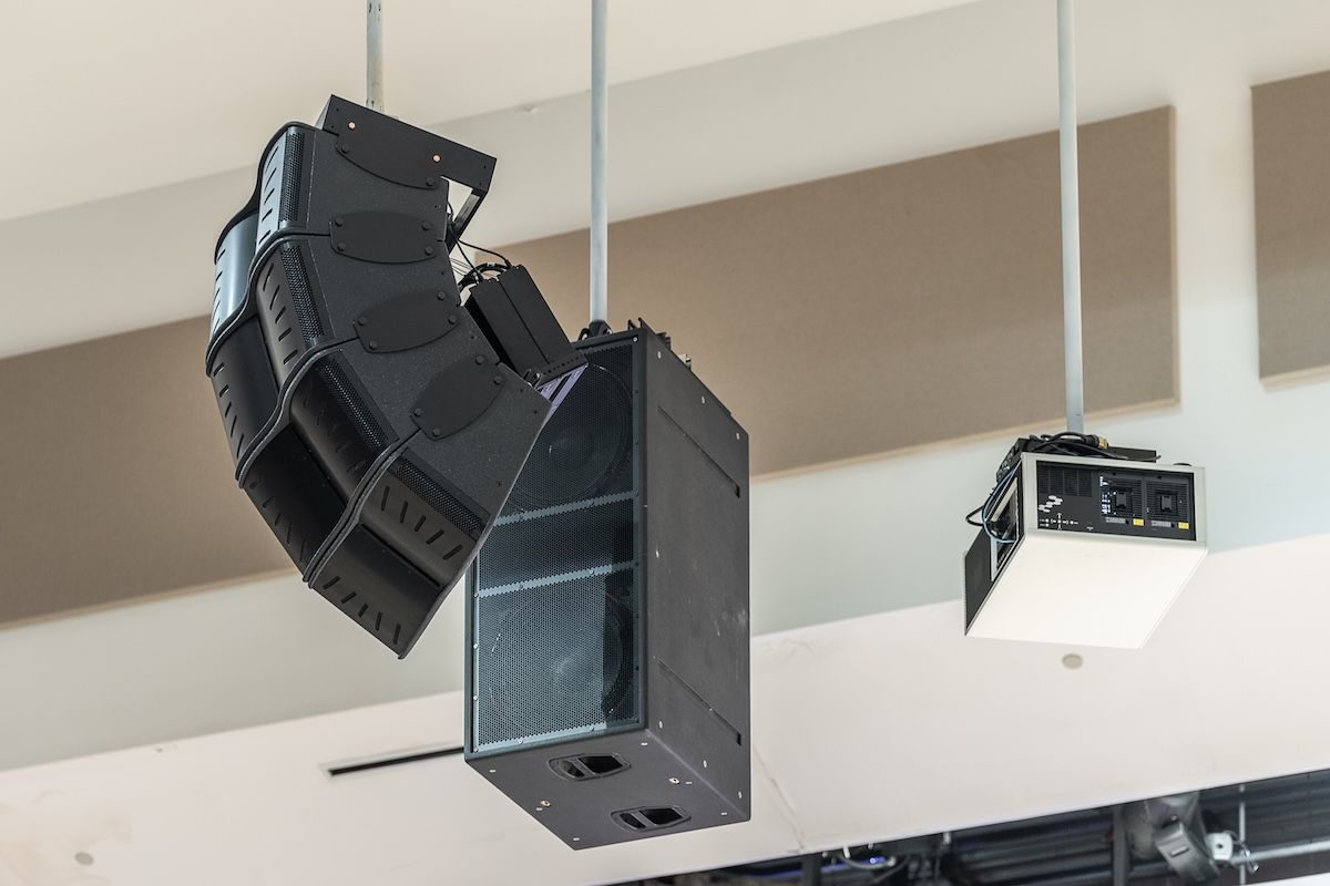 Rigging grid for CCA10i speakers, black