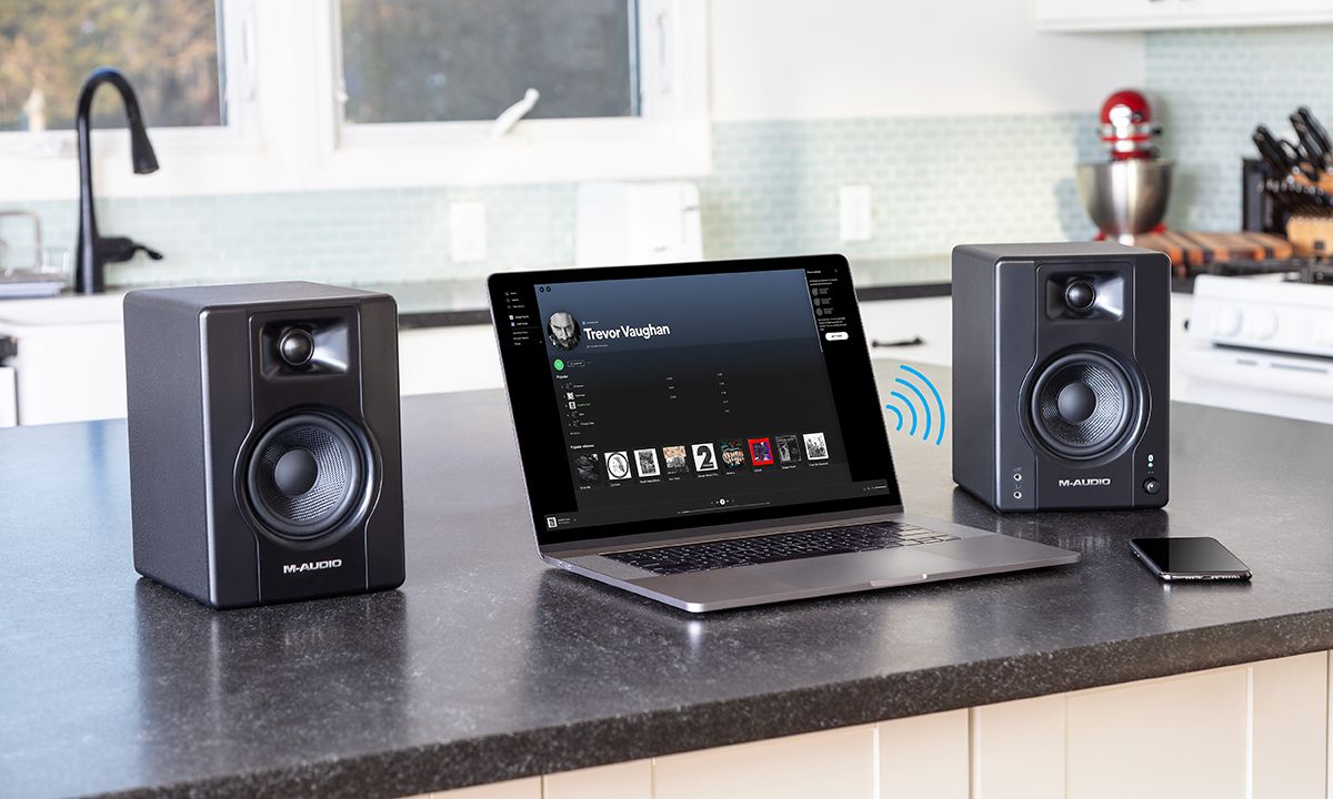 3.5in Black Kevlar, 120w Multimedia Reference Monitors w- BT