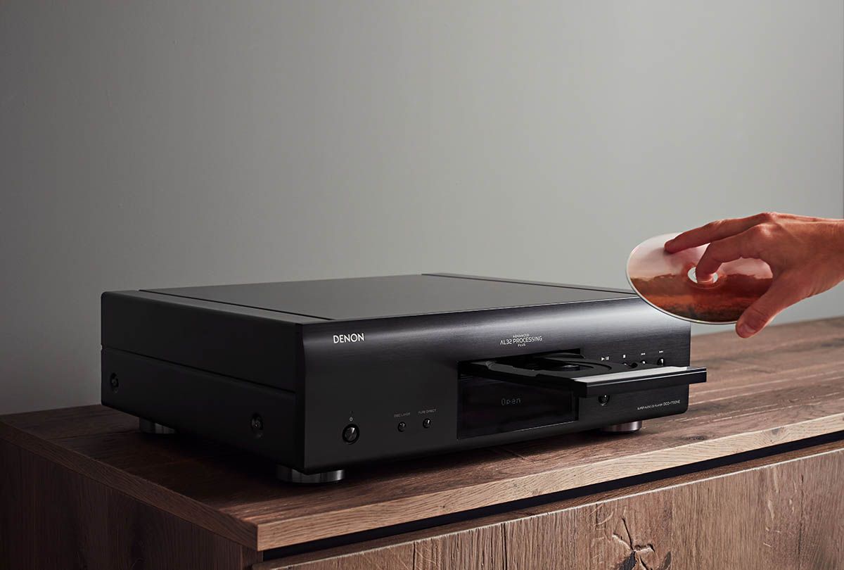 SACD Player w- Advanced AL32 Processing
