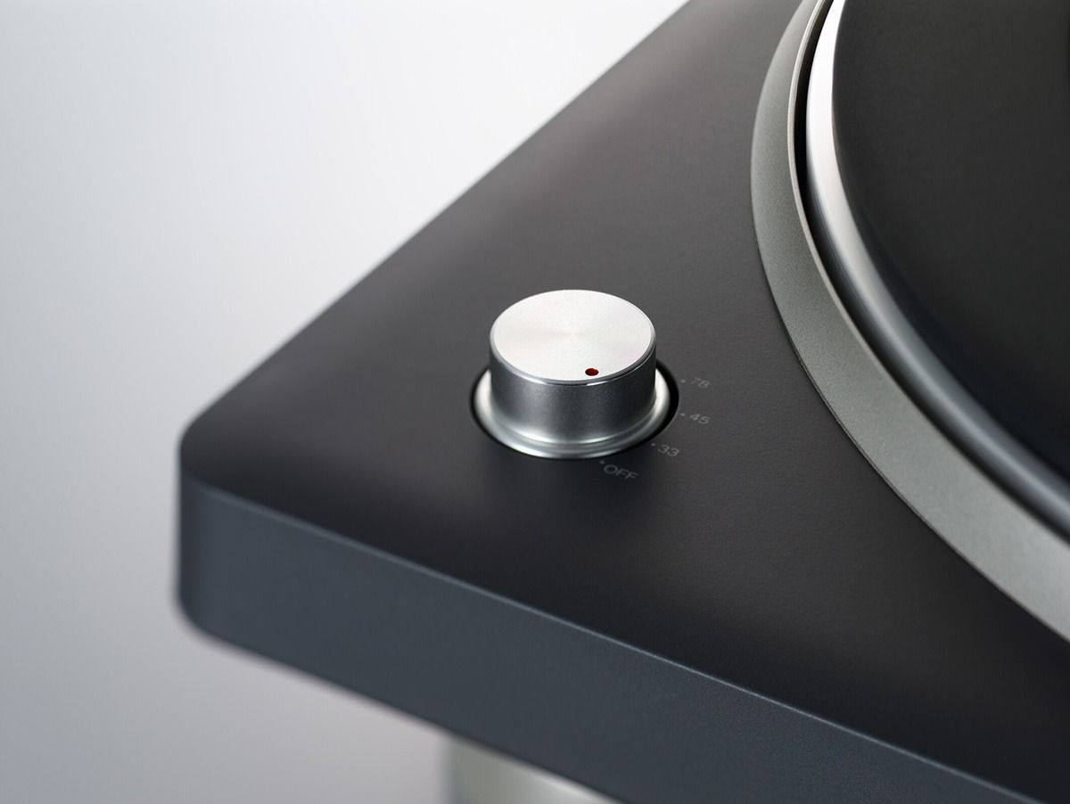 HiFi Belt-Driven Turntable w-BT streaming, aptX HD