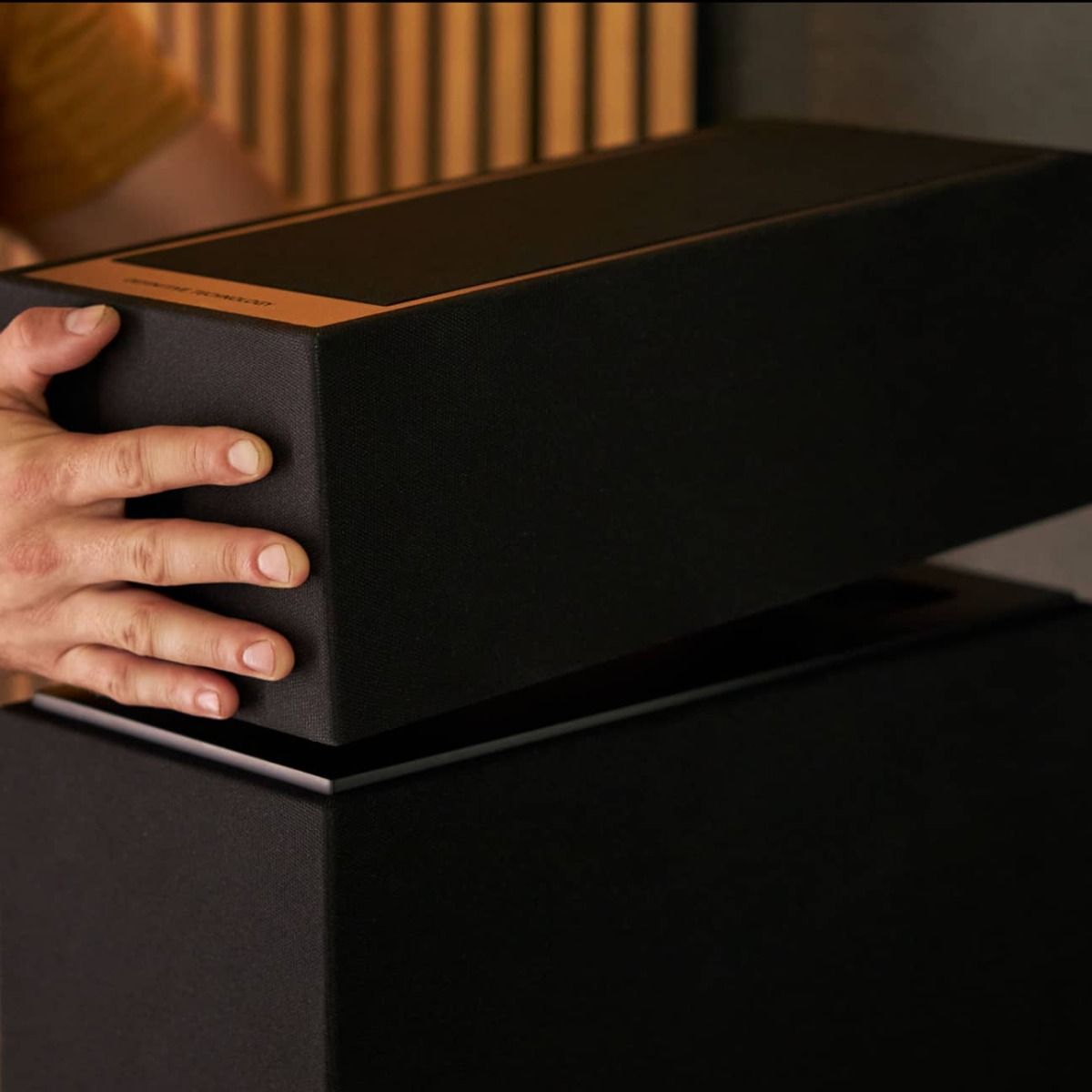 Dymension - Passive Integrated Height Module - Black