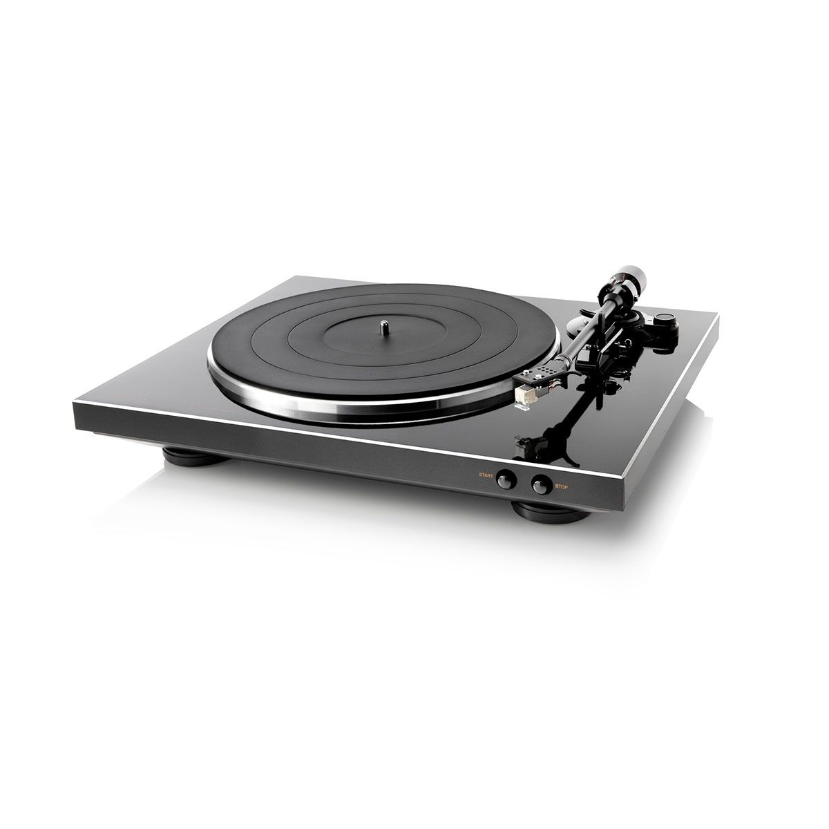 Automatic turntable with Moving Magnet cartridge  Integrated