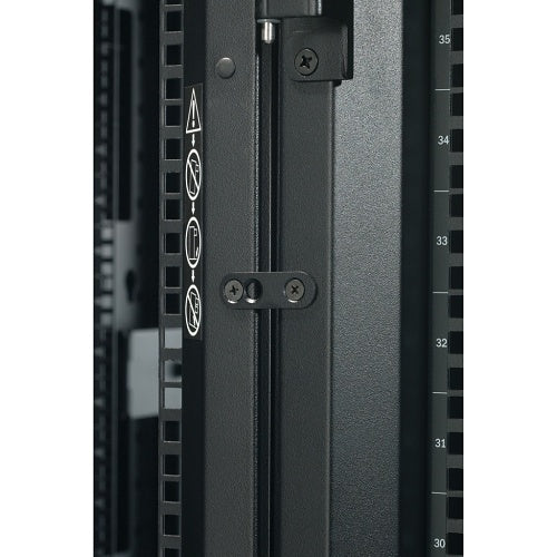 APC AR3100X609 NetShelter SX, Server Rack Enclosure, 42U, without Sides, 1991 600 1070 mm, Black