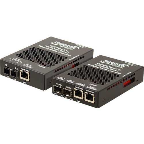 Lantronix SGFEB1039-130 Ethernet Media and Rate Converter, 10/100/1000Base-T to 1000Base-SX/LX, 7.5-24VDC, 2.2W, 10260 Byte Frame