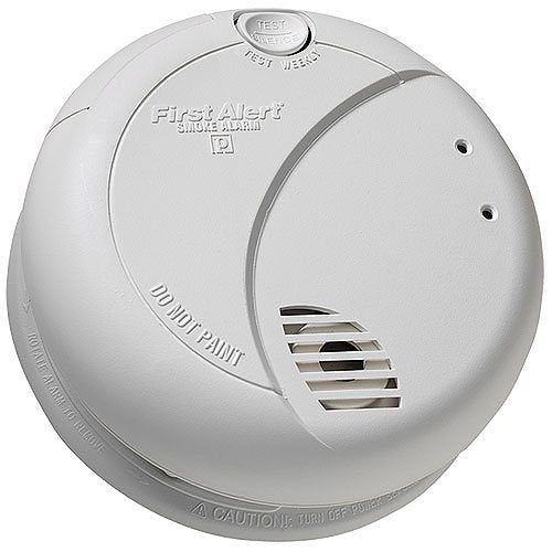 First Alert 7016BTCA 120V AC Wire-in Photoelectric Smoke Alarm with 9V Battery Backup and Optipath 360 Technology