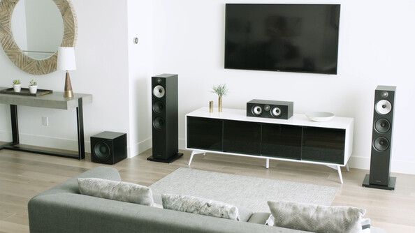 600 Series, 10in Active 500w Subwoofer, Matte Black