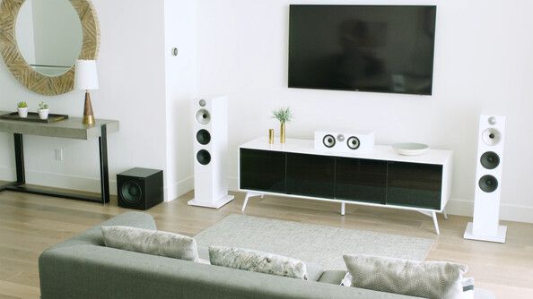 600 Series, 8in Active 200w Subwoofer, Matte White