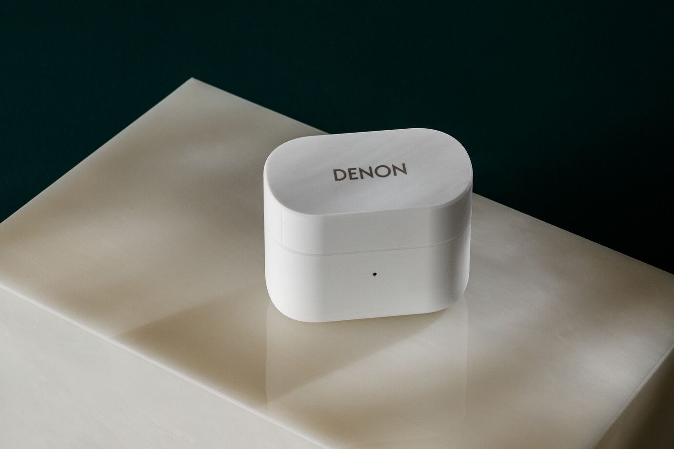 Wireless Earbuds with Denon Sound Master tuning White