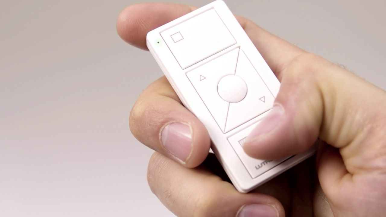 PICO REMOTE 4 BUTTON (2 GROUP W-U/D) SHADE GLOSS WHITE