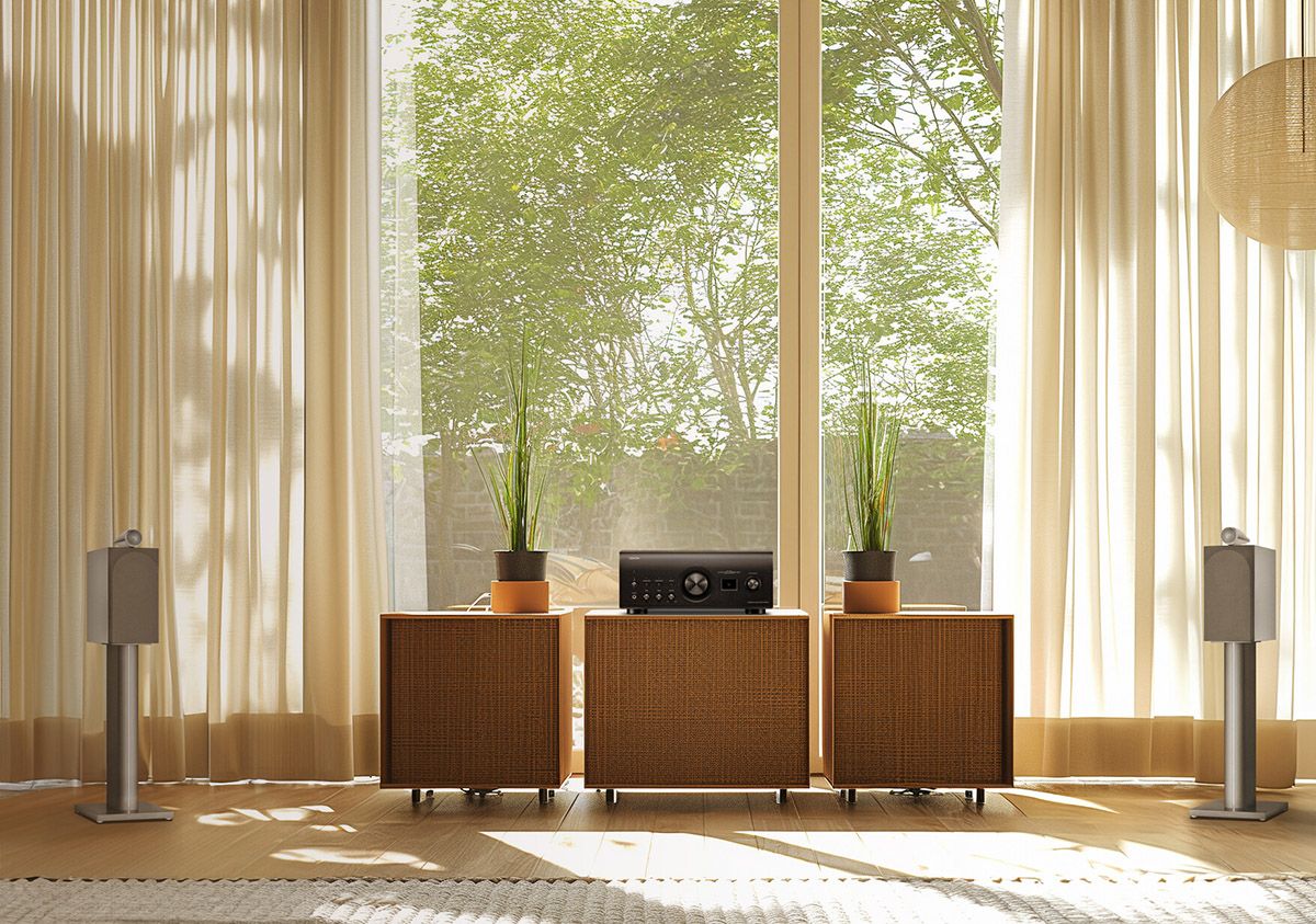 2-ch 160W integrated amplifier with MM/MC phono stage