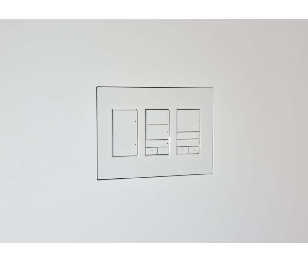 Wall-Smart® New Construction Mount for Control4 Contemporary Lighting | 3 Gang