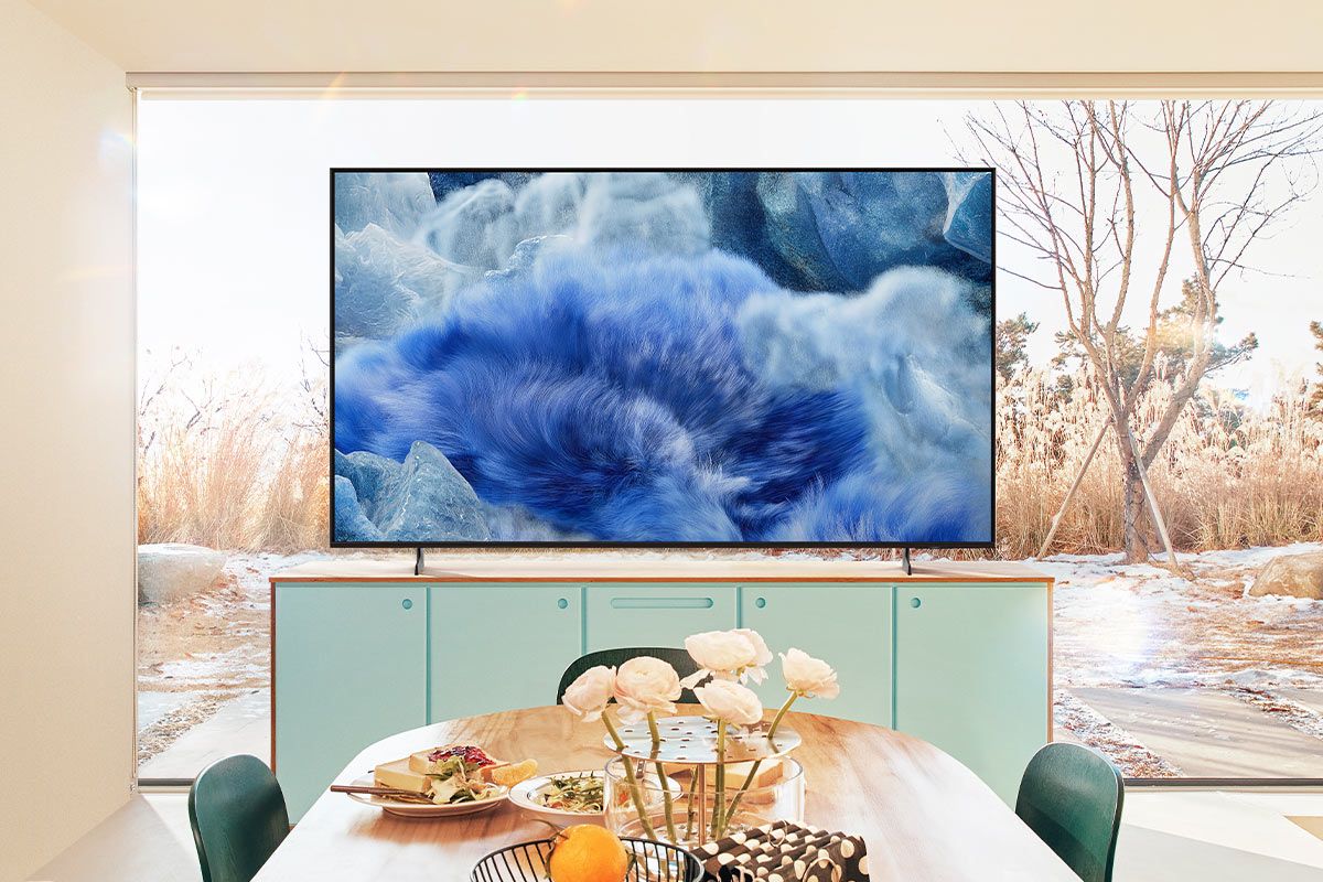 50in Q8 series QLED 4K TV - 2025