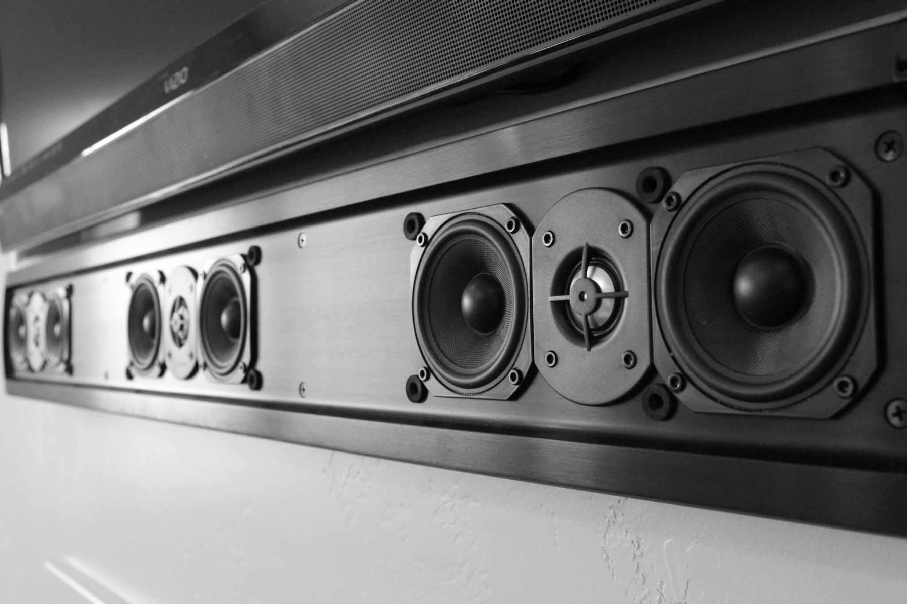 Soundbar TV Bracket for use with SLIM-300 / 100 - black