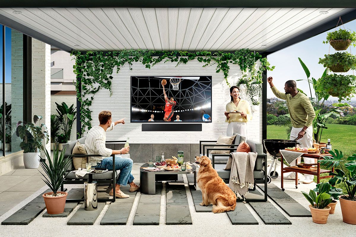 65 in Neo-QLED The Terrace Outdoor TV 4K - 2024