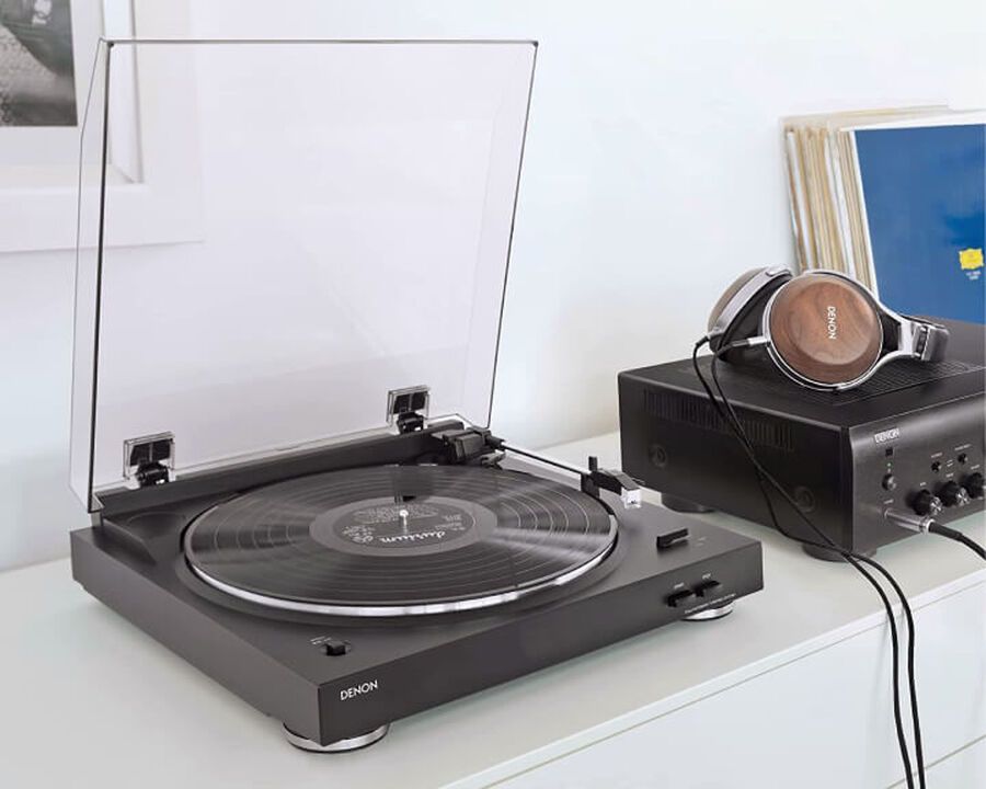 2speed Automatic turntable with Moving Magnet Cartridge  Int