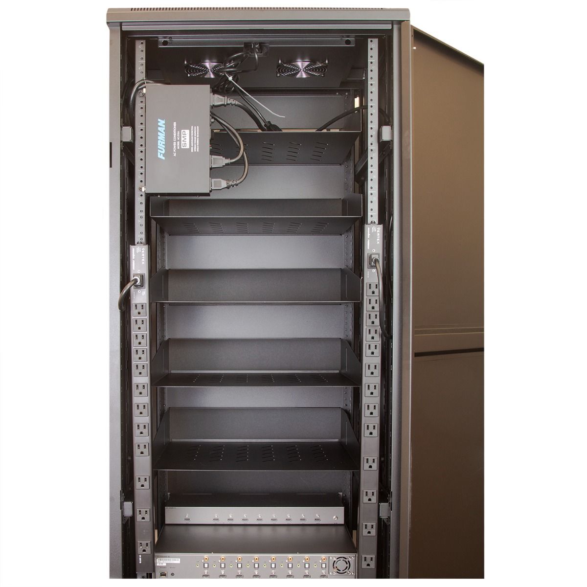 12 Outlet - 12A Power Distribution (No Surge Protection)